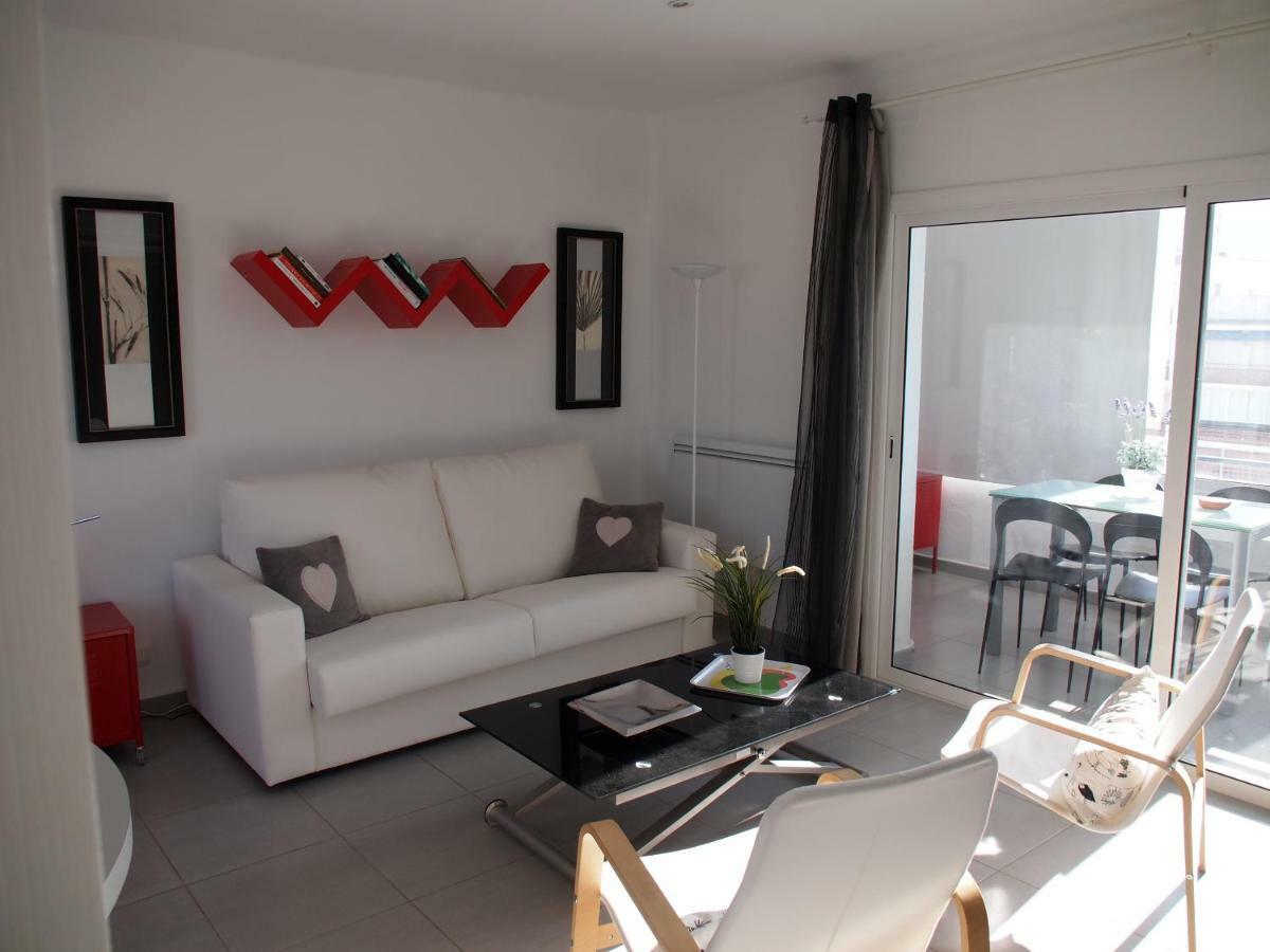 Miramar 37C Apartment Roses Bagian luar foto